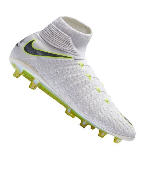 nike hypervenom phantom hallenschuhe weiß|Buy Hypervenom Phantom Shoes: New Releases & Iconic Styles .